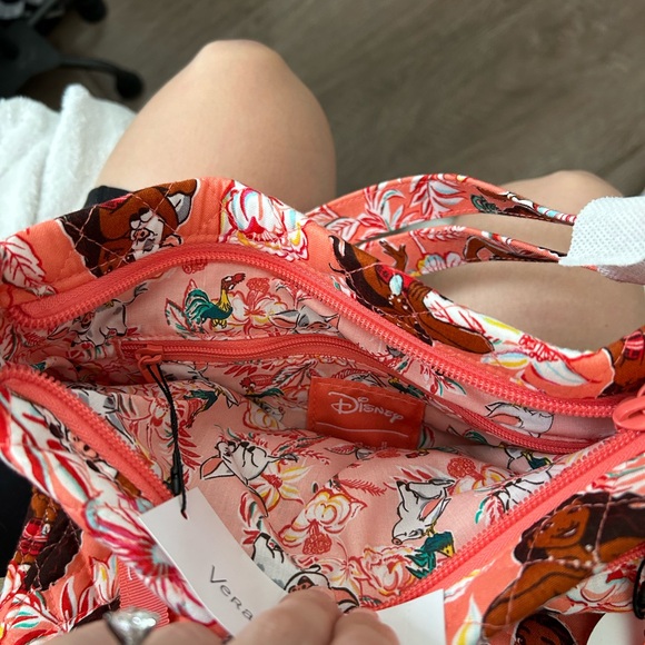 NWT Disney x Vera Bradley Moana Crossbody Bag - Picture 3 of 7